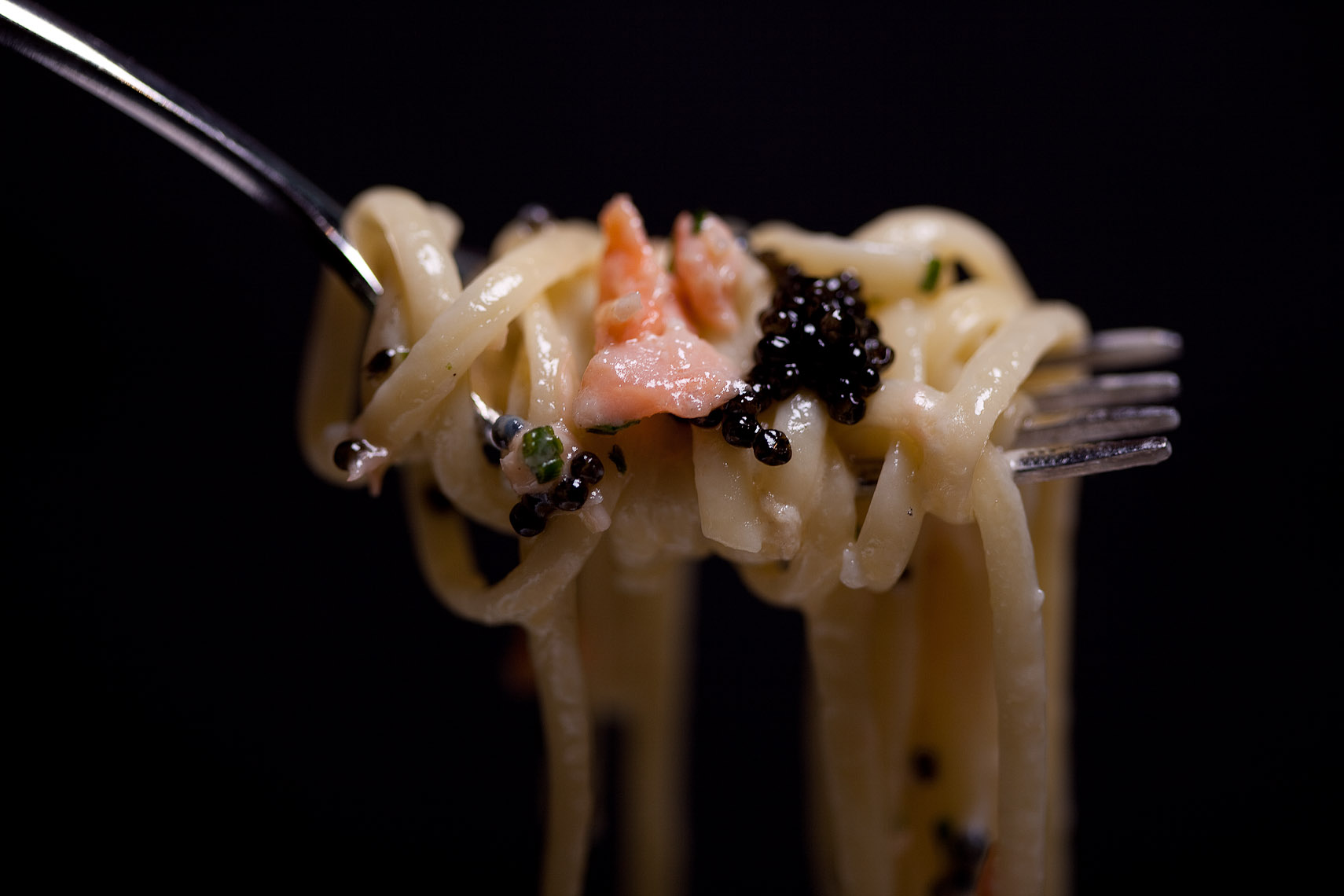 caviar spagetti